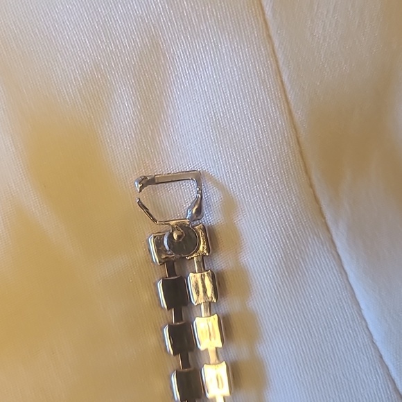 VINTAGE blue rhinestone earring and bracelet set - Picture 6 of 6